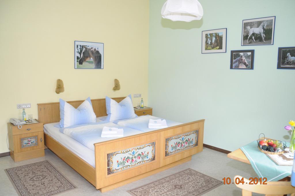 Pension Rosenhof Gorlitz Bagian luar foto